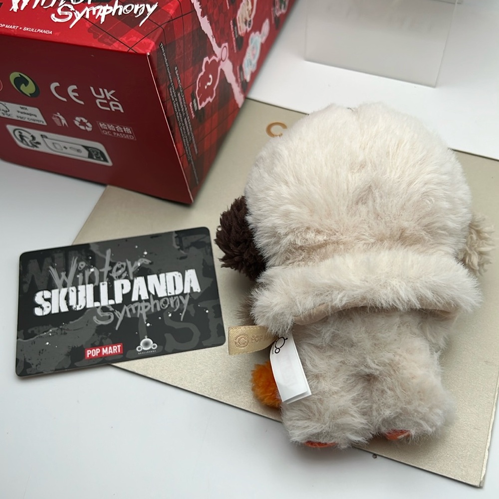 SKULLPANDA Winter Symphony Series Plush -Ode to Cocoa Keychain/Hanging On NWOT - Picture 8 of 17